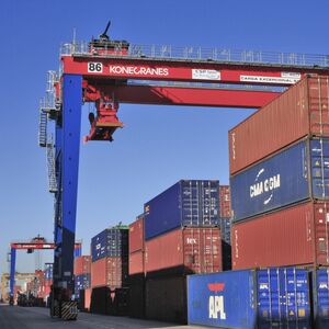 CSP Spain向科尼訂購11臺混合動力輪胎式集裝箱門式起重機1